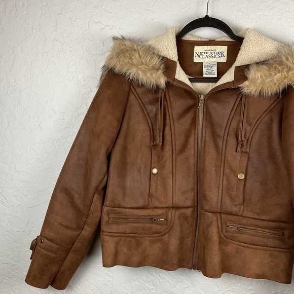 Women’s New York Classics Faux Suede Zip Up Coat with Faux Fur Lined Hood Sz Lg - Picture 5 of 12